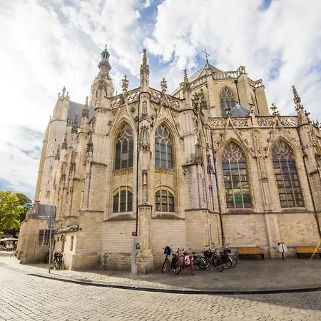 Apartment Chic W Bathroom & Kitchen Raamsdonksveer