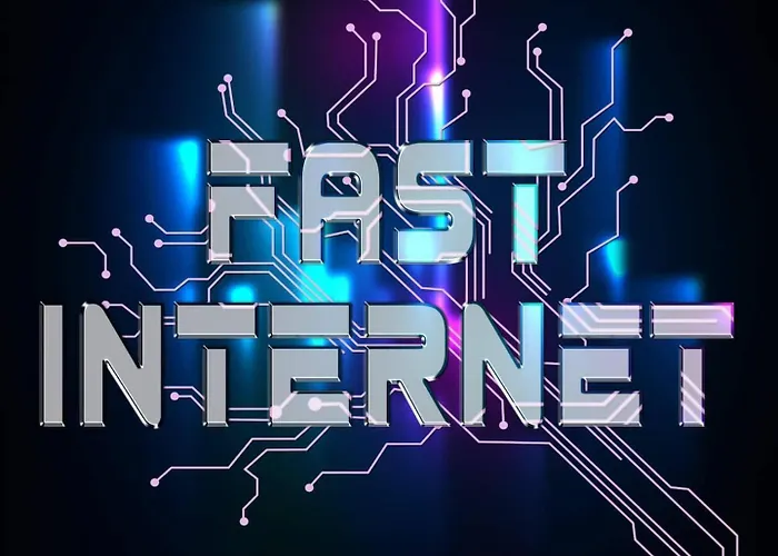 Chic W Bathroom & Kitchen