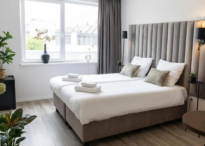 Apartment Chic W Bathroom & Kitchen Raamsdonksveer